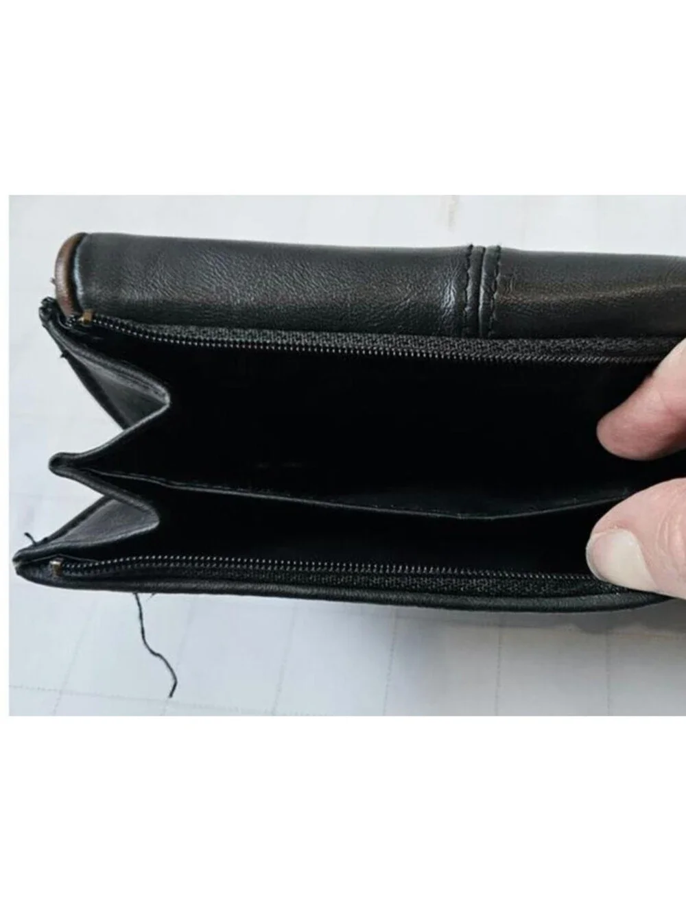 Stone Ridge Adventure Gear Wallet Black Brown Zip Organizer Card Holder